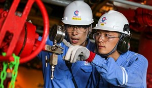 CNOOC crew CNOOC crew