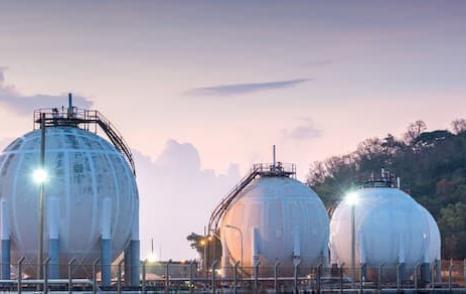 When it comes to the final frontier for big oil discoveries, it’s not the Guyana-Suriname basin where supergiants like ExxonMobil (NYSE:XOM), Hess Corp. (NYSE:HES), and CNOOC (NYSE:CNOOC) have already staked their claims. And it’s not the American shale patch, where production has hit reverse gear with no end in sight. It’s Africa, where even small-cap companies are staking outsized claims of the kind that generously reward investors with a bigger risk appetite.
