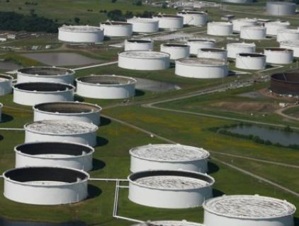 Oil Prices Inch Even Lower Following Devastating 7% Single-Day Loss Oil Prices Inch Even Lower Following Devastating 7% Single-Day Loss